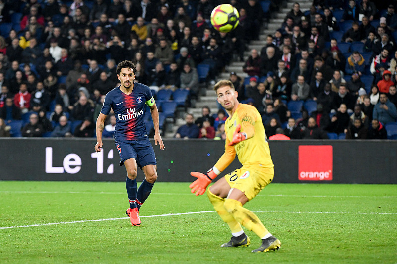 路并非一帆 路并非一帆