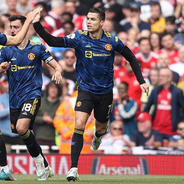 了球迷间的 了球迷间的