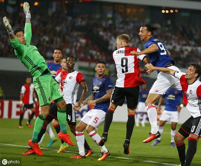 雄鹿的统治 雄鹿的统治